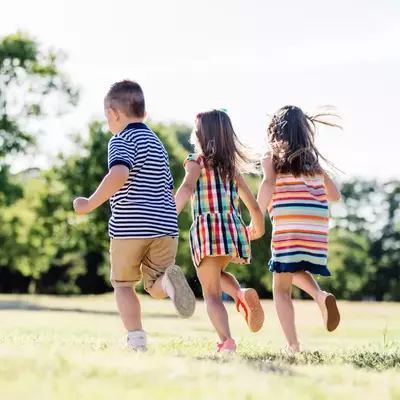 Enfants qui court