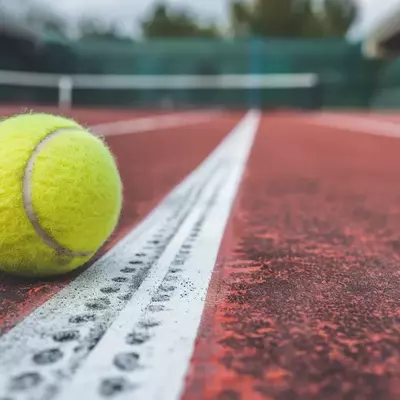 Terrain de tennis